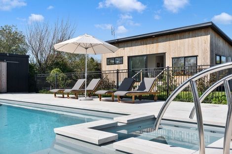 Photo of property in 36 Grey Street, Martinborough, 5711