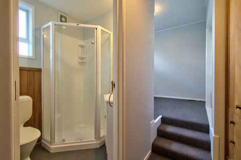 Photo of property in 66 Cliff View Drive, Green Bay, Auckland, 0604