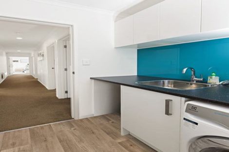 Photo of property in 25a Elizabeth Street, Orewa, 0931