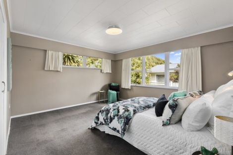Photo of property in 9 Mission Street, Waterloo, Lower Hutt, 5011