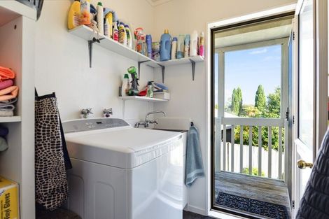 Photo of property in 68 Dixon Road, Glenview, Hamilton, 3206