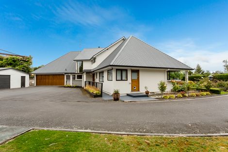 Photo of property in 1 Hamilton Court, Milton, 9220