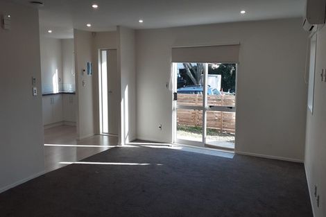 Photo of property in 3d Reding Street, Takanini, 2112