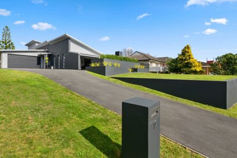 Photo of property in 19 Blackmore Drive, Lynmore, Rotorua, 3010