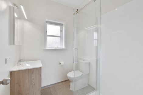 Photo of property in 21 Robert Street, Marton, 4710