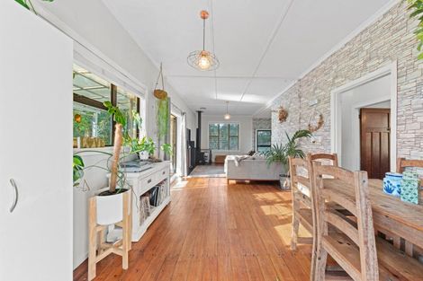 Photo of property in 6929 South Road, Warea, New Plymouth, 4381