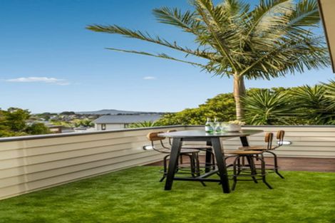 Photo of property in 2/32 Gills Road, Bucklands Beach, Auckland, 2014