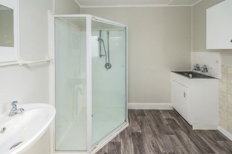 Photo of property in 10 Cornfoot Street, Castlecliff, Whanganui, 4501