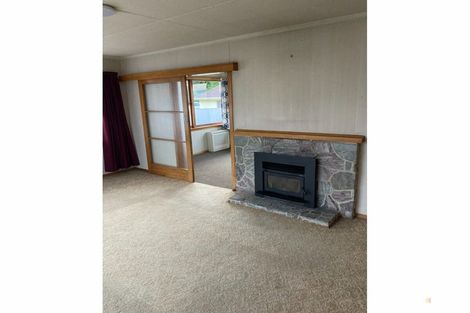 Photo of property in 2 Grace Street, Waimate, 7924