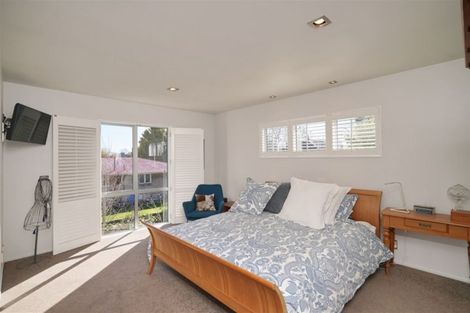 Photo of property in 35b Holly Road, St Albans, Christchurch, 8014