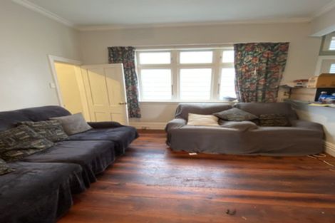 Photo of property in 14 Prince Street, Mount Victoria, Wellington, 6011