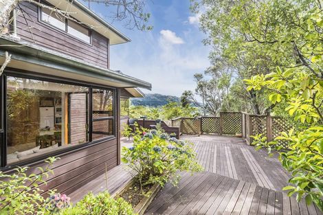 Photo of property in 14a Spicer Place, Tawa, Wellington, 5028