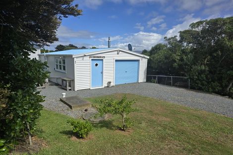 Photo of property in 94 Lake Ferry Road, Lake Ferry, Featherston, 5772