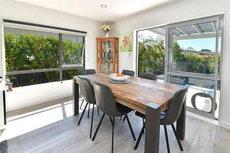 Photo of property in 4 Bella Vista Drive, Gulf Harbour, Whangaparaoa, 0930