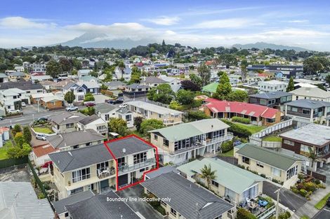 Photo of property in 4/9 Hine Street, New Plymouth, 4310