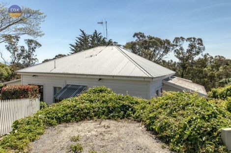 Photo of property in 15 Lawrence Road, Hospital Hill, Napier, 4110
