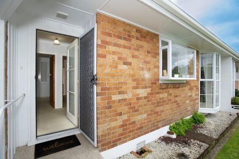 Photo of property in 16 Parkvale Road, Otumoetai, Tauranga, 3110