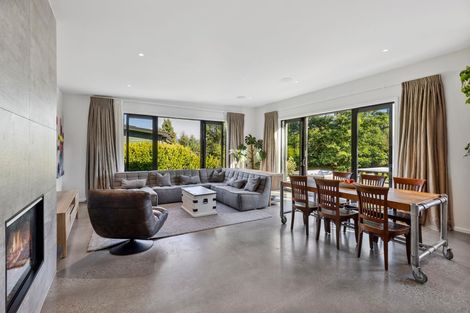 Photo of property in 4 Takahe Lane, Wanaka, 9305