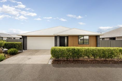 Photo of property in 8 Shannon Lane, Pyes Pa, Tauranga, 3112