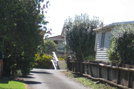 Photo of property in 23a Savoy Road, Glen Eden, Auckland, 0602