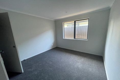 Photo of property in 11 Godwit Lane, Welcome Bay, Tauranga, 3112