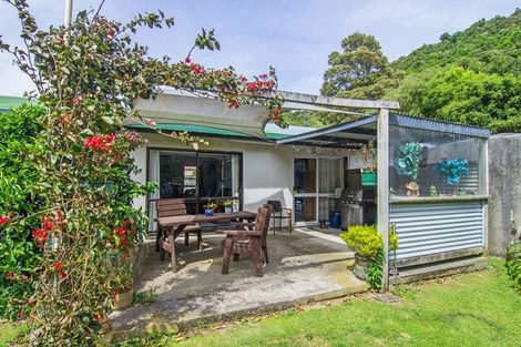 Photo of property in 8 Mclaughlin Drive, Tinui, Masterton, 5889