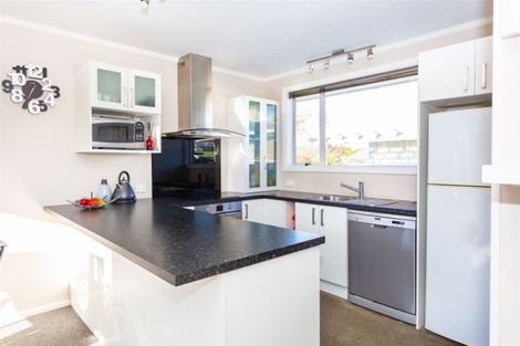 Photo of property in 5 Dunluce Place, Hornby, Christchurch, 8042