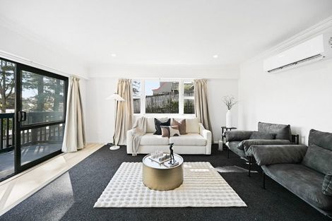 Photo of property in 23 Huia Avenue, Forest Lake, Hamilton, 3200