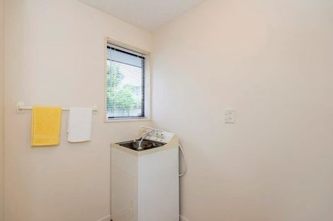 Photo of property in 2/35 Division Street, Riccarton, Christchurch, 8041