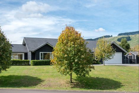 Photo of property in 45/500 Kinloch Road, Kinloch, Taupo, 3377