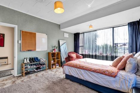 Photo of property in 239 Coronation Avenue, Welbourn, New Plymouth, 4310