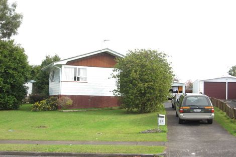 Photo of property in 27 Blanche Way, Half Moon Bay, Auckland, 2012