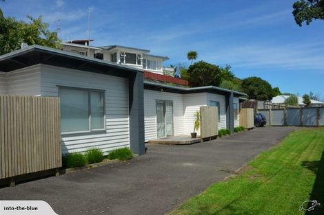 Photo of property in 50 Queens Road, Glen Avon, New Plymouth, 4312
