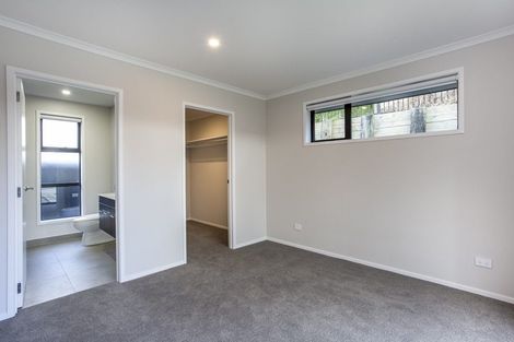 Photo of property in 12 Porokaiwhiri Avenue, Helensville, 0800