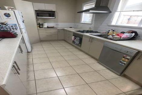 Photo of property in 379a West Coast Road, Glen Eden, Auckland, 0602