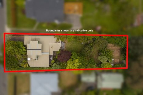 Photo of property in 84 Winara Avenue, Waikanae, 5036