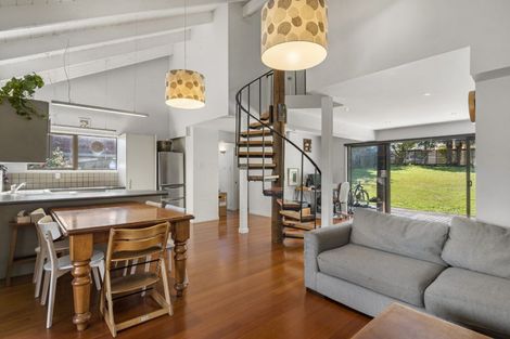 Photo of property in 49 Stredwick Drive, Torbay, Auckland, 0630