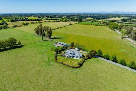 Photo of property in 132 Round Hill Road, Loburn, 7472