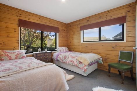 Photo of property in 63 Kayelene Place, Omokoroa, 3114