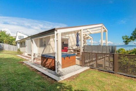 Photo of property in 11 Kaharoa Avenue, Omokoroa, 3114