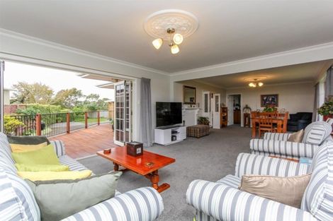 Photo of property in 3 Lynmouth Heights, Lynmouth, New Plymouth, 4310