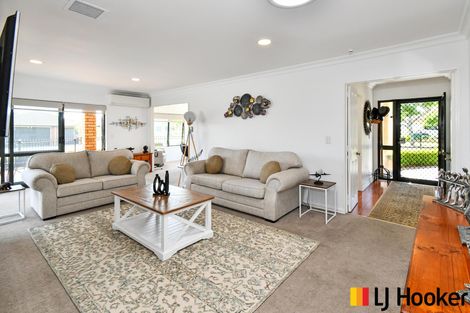 Photo of property in 1 Mull Place, Wattle Downs, Auckland, 2103