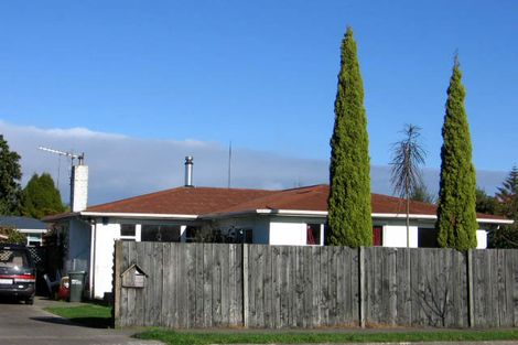 Photo of property in 16 Park Road, West End, Palmerston North, 4412