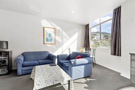 Photo of property in Hume House, 4/152 The Terrace, Wellington Central, Wellington, 6011