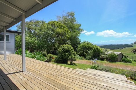 Photo of property in 1260 Te Hutewai Road, Raglan, 3296