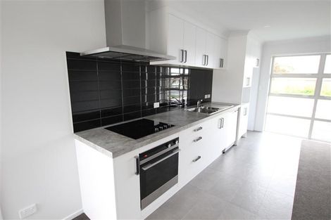 Photo of property in 34 Regis Park Drive, Pukekohe, 2120