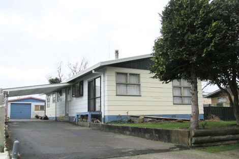 Photo of property in 14 Pryde Place, Feilding, 4702