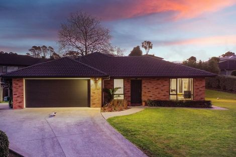 Photo of property in 5 Gavinike Place, Waimauku, 0812