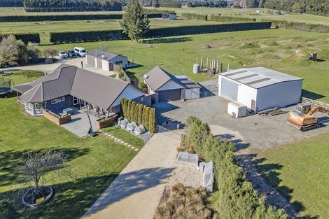 Photo of property in 406 Courtenay Road, Charing Cross, Christchurch, 7671