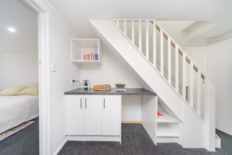 Photo of property in 1 Lifford Place, Awapuni, Palmerston North, 4412